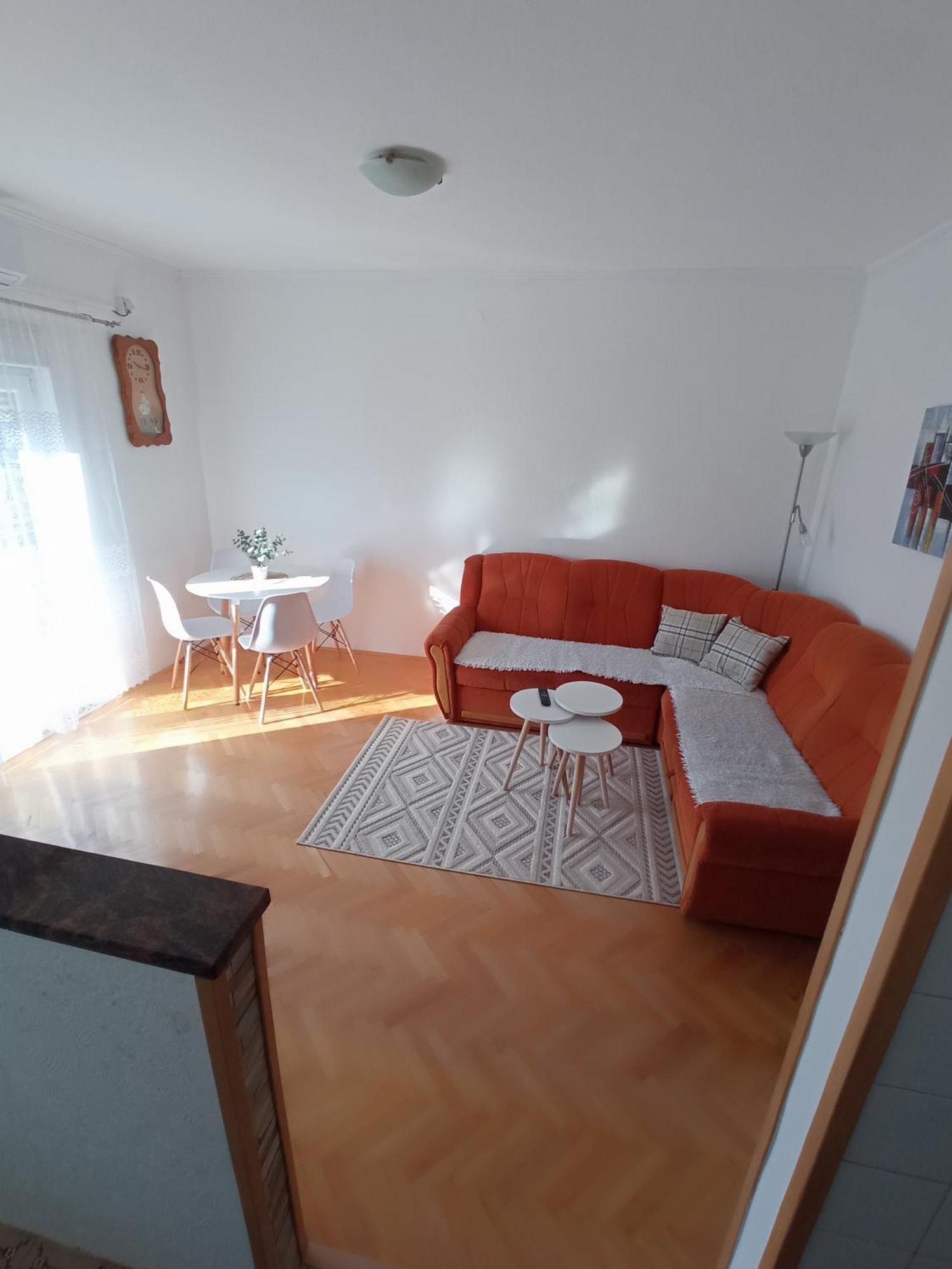 טרביניה Apartman Maja מראה חיצוני תמונה