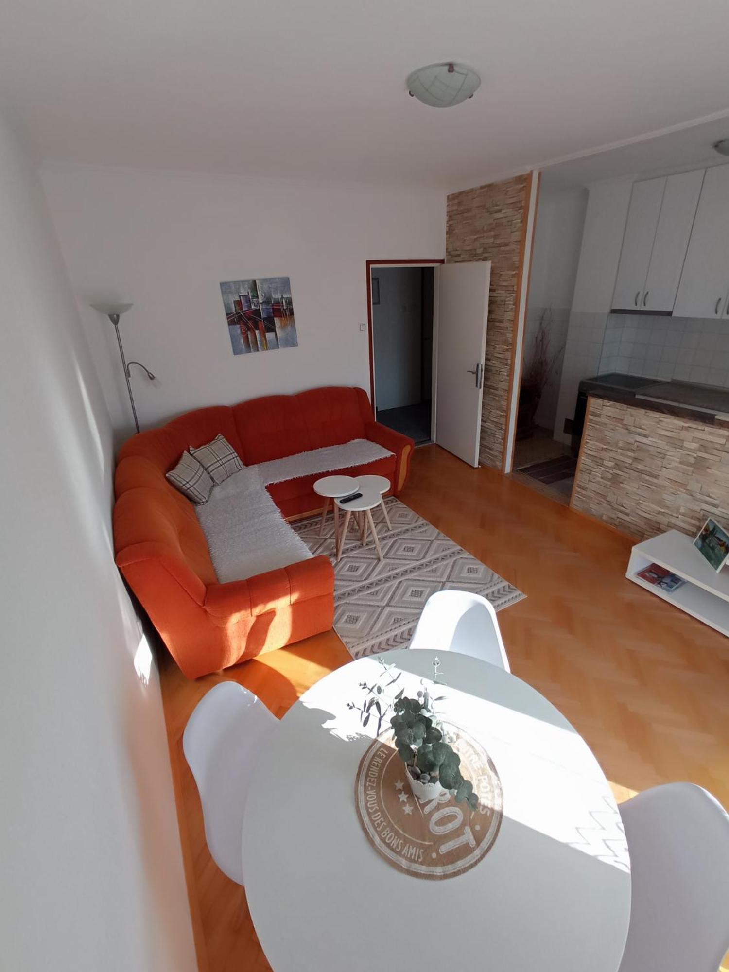 טרביניה Apartman Maja מראה חיצוני תמונה