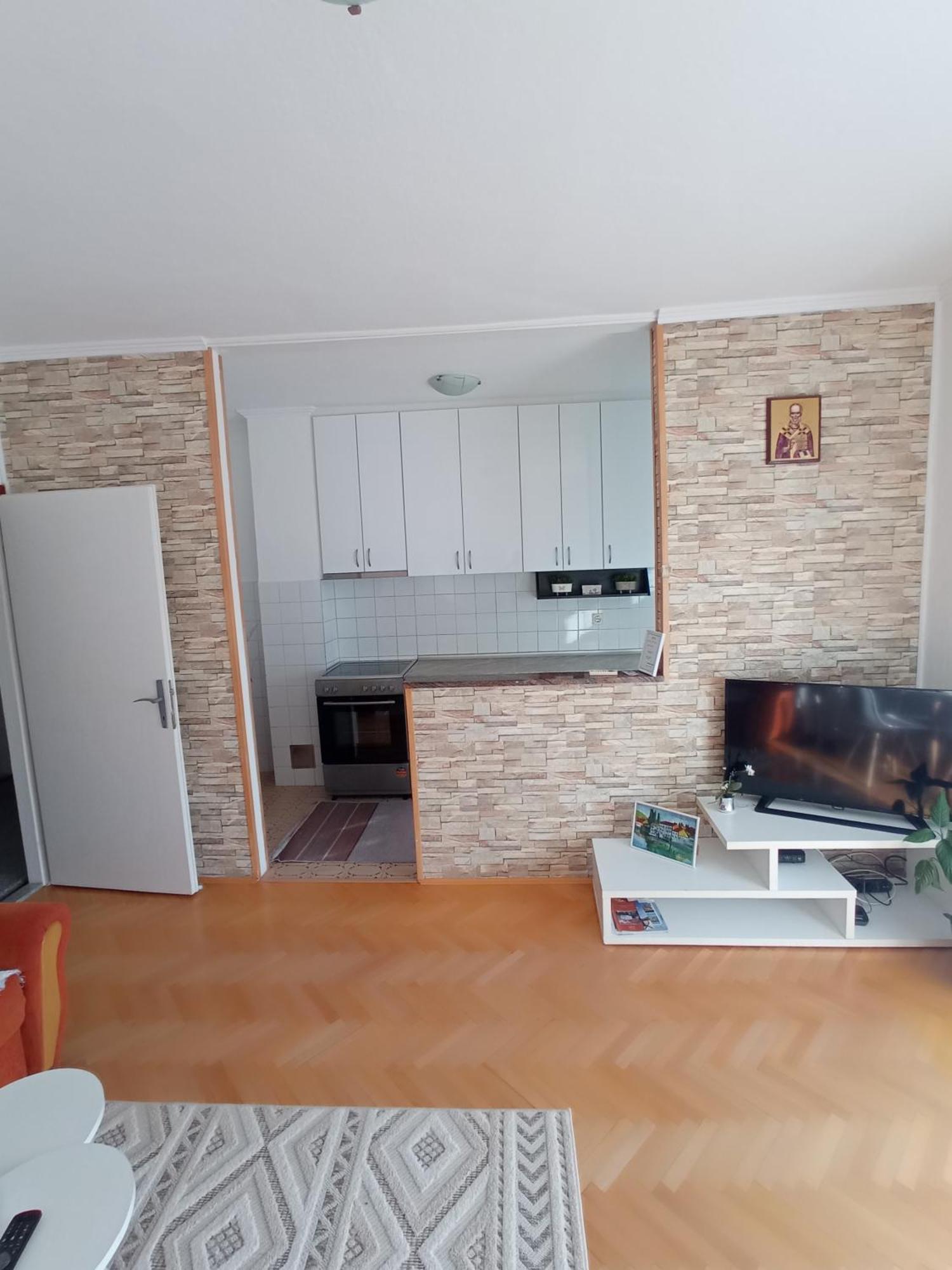 טרביניה Apartman Maja מראה חיצוני תמונה