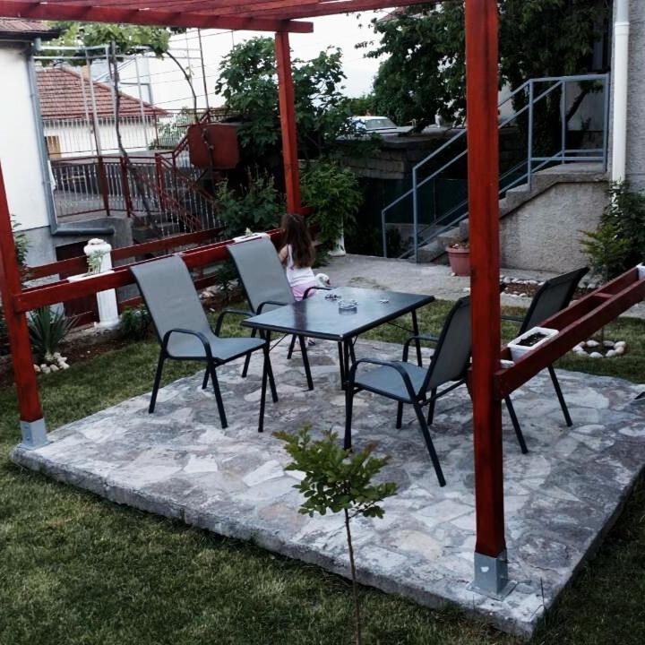 טרביניה Apartman Maja מראה חיצוני תמונה